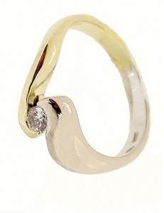 Anello Contree Donna Oro Giallo Bianco 4,75 Gr 18 Kt Carati 750 Diamanti 0,10 Ct