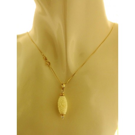 FOTO BUSTO COLLANA CON PENDENTE IN PASTA DI CORALLO - Donna Oro Giallo 18 kt Carati Ct 750 2,25 Gr