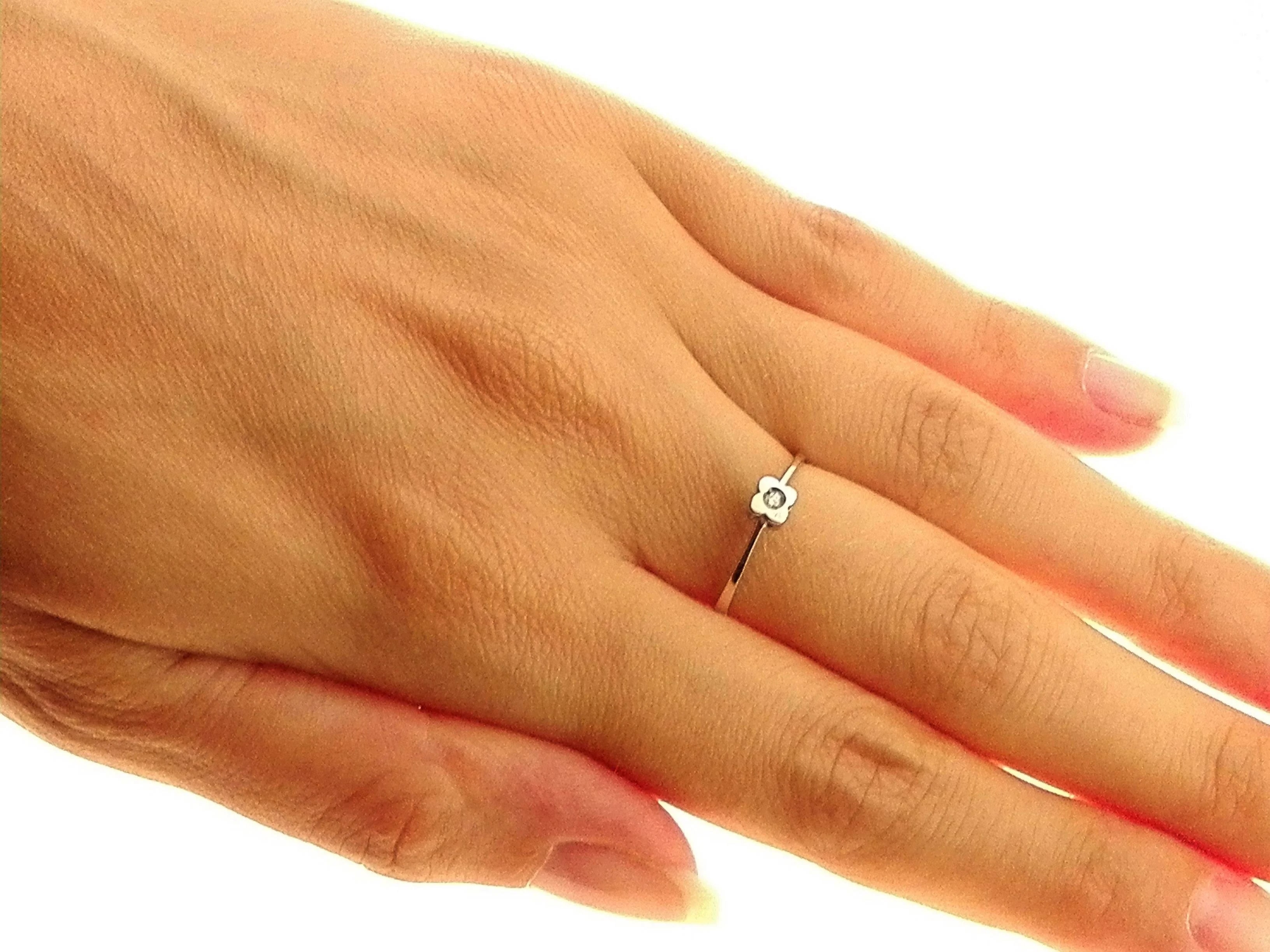 Anello Donna Solitario Oro Bianco 1,45 Gr 18 Kt Carati 750 Diamante Ct 0,02 H IF - immagine 2