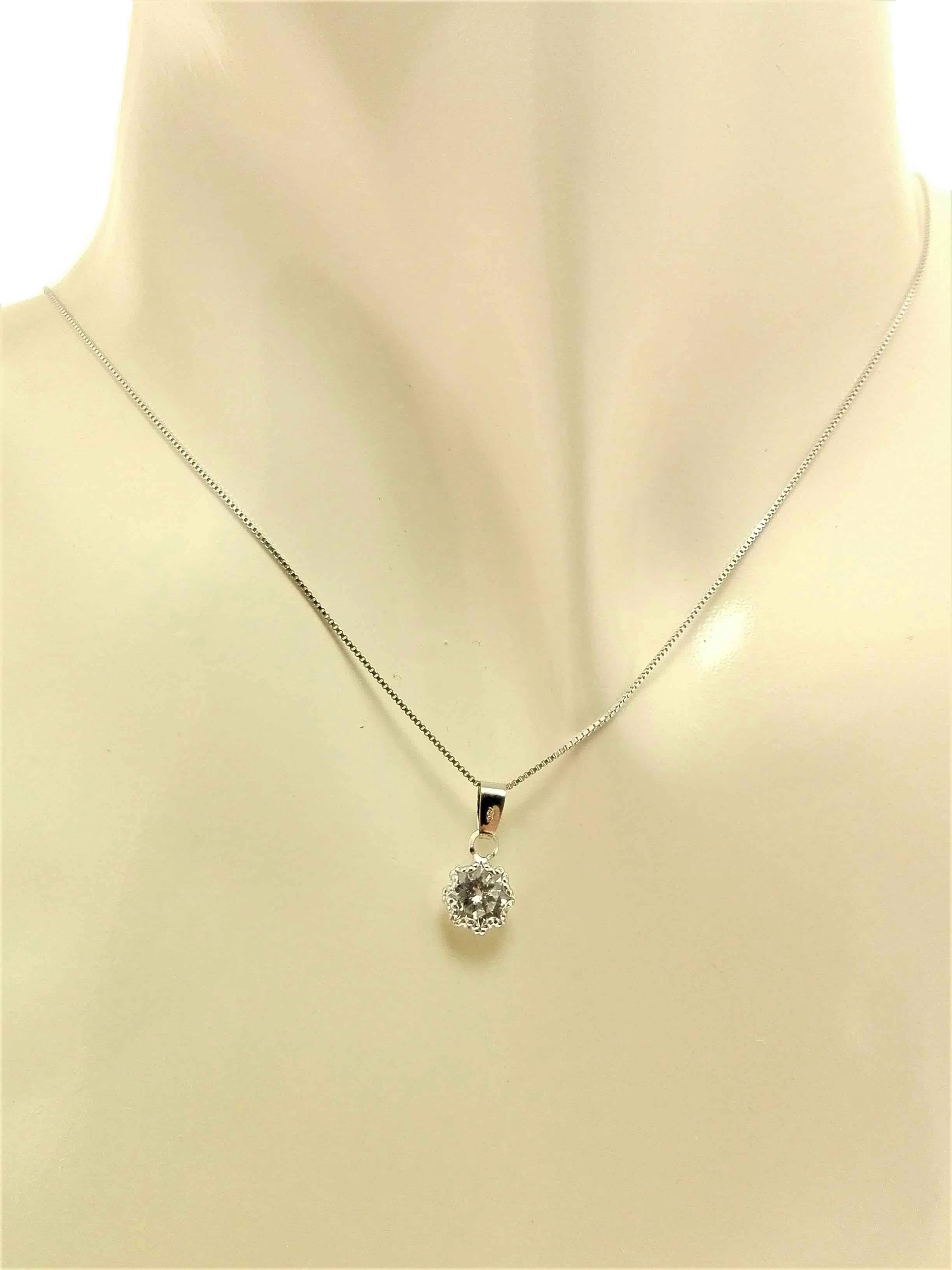 Collana Catenina Pendente Punto Luce Solitario Donna Oro Bianco 18 kt Carati 750 - immagine 2